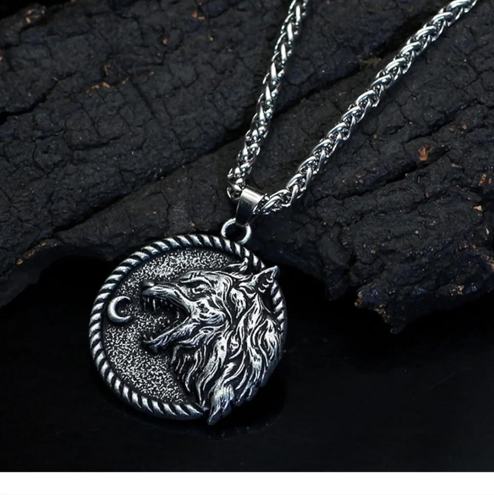Wolf Pendant Necklace